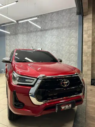 TOYOTA HILUX 2.8 SRV 4X4 CD 16V DIESEL 4P AUTOMÁTICO