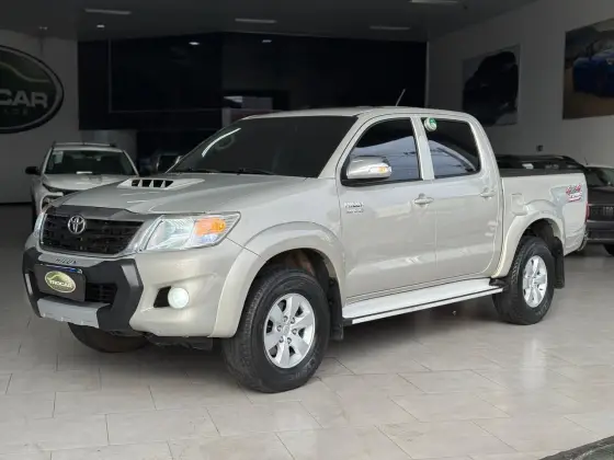 TOYOTA HILUX 3.0 SRV 4X4 CD 16V TURBO INTERCOOLER DIESEL 4P AUTOMÁTICO