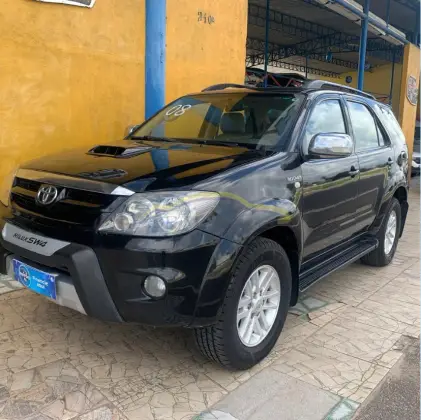 TOYOTA HILUX SW4 3.0 SRV 4X4 16V TURBO INTERCOOLER DIESEL 4P AUTOMÁTICO TOYOTA HILUX SW4 3.0 SRV 4X4 16V TURBO INTERCOOLER DIESEL 4P AUTOMÁTICO