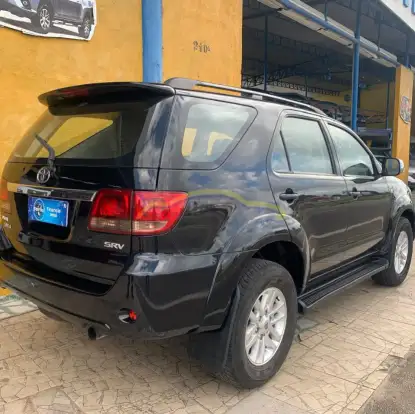 TOYOTA-HILUX SW4-2008