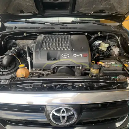 TOYOTA-HILUX SW4-3.0 SRV 4X4 16V TURBO INTERCOOLER DIESEL 4P AUTOMÁTICO TOYOTA-HILUX SW4-2008