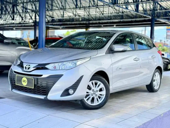 TOYOTA YARIS 1.3 16V FLEX XL PLUS TECH MULTIDRIVE