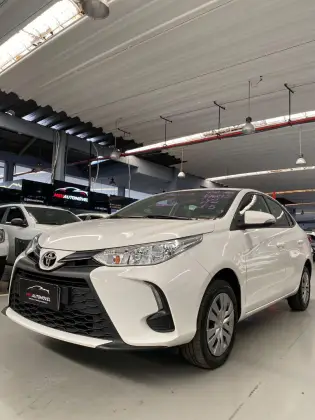 TOYOTA YARIS 1.5 16V FLEX SEDAN XL LIVE MULTIDRIVE