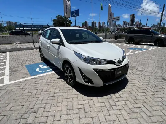 TOYOTA YARIS 1.5 16V FLEX XS CONNECT MULTIDRIVE TOYOTA YARIS 1.5 16V FLEX XS CONNECT MULTIDRIVE