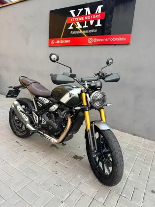 TRIUMPH SCRAMBLER 400 X 