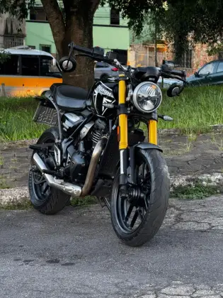TRIUMPH SPEED 400 TRIUMPH SPEED 400