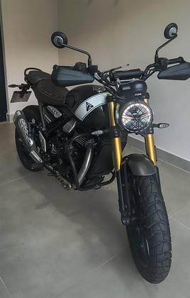 TRIUMPH SCRAMBLER 400 X 