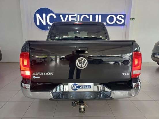 VOLKSWAGEN-AMAROK-2.0 HIGHLINE 4X4 CD 16V TURBO INTERCOOLER DIESEL 4P AUTOMÁTICO VOLKSWAGEN-AMAROK-2015