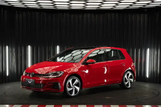 VOLKSWAGEN GOLF 2.0 350 TSI GASOLINA GTI DSG