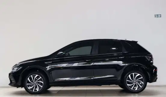 VOLKSWAGEN-POLO-2025