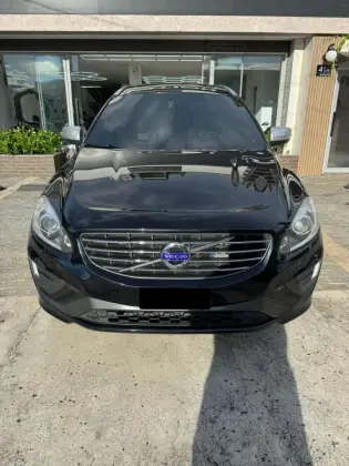 VOLVO XC60 2.0 T5 R DESIGN TURBO GASOLINA 4P AUTOMÁTICO VOLVO XC60 2.0 T5 R DESIGN TURBO GASOLINA 4P AUTOMÁTICO
