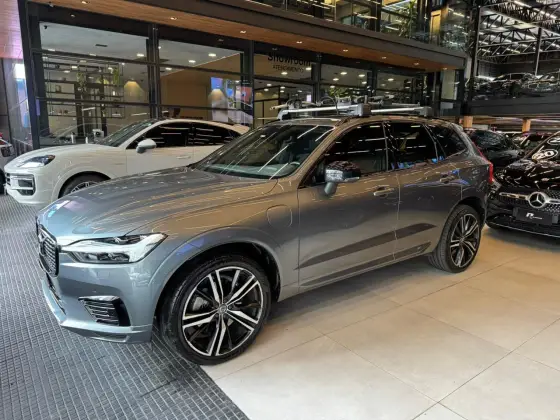 VOLVO XC60 2.0 T8 HYBRID R-DESIGN AWD GEARTRONIC