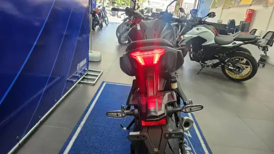 YAMAHA-MT-07 CONNECTED ABS-2026