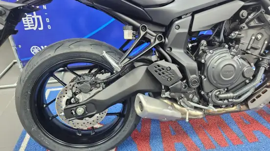 YAMAHA-MT-07 CONNECTED ABS-2026