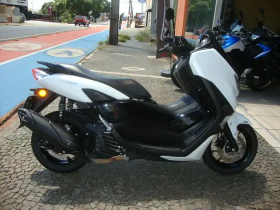 YAMAHA NMAX 160 ABS 