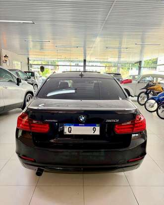 BMW-320i-2015