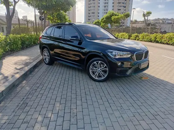 BMW X1 2.0 16V TURBO ACTIVEFLEX SDRIVE20I 4P AUTOMÁTICO