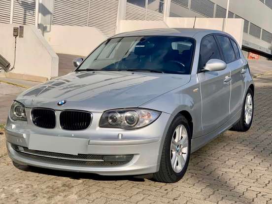 BMW-120i-2.0 TOP HATCH 16V GASOLINA 4P AUTOMÁTICO BMW-120i-2009