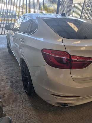 BMW-X6-2016