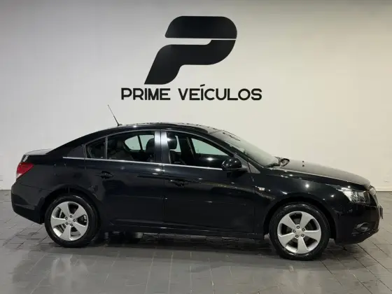 CHEVROLET CRUZE 1.8 LT 16V FLEX 4P AUTOMÁTICO CHEVROLET CRUZE 1.8 LT 16V FLEX 4P AUTOMÁTICO