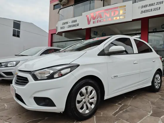 CHEVROLET ONIX 1.0 MPFI LT 8V FLEX 4P MANUAL