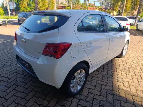 CHEVROLET-ONIX-1.4 MPFI LT 8V FLEX 4P MANUAL CHEVROLET-ONIX-2018
