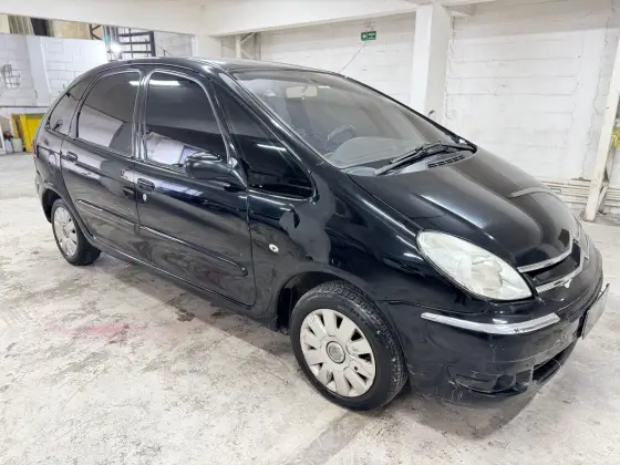 CITROËN XSARA PICASSO 2.0 I GLX 16V GASOLINA 4P AUTOMÁTICO