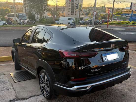 FIAT-FASTBACK-1.0 TURBO 200 HYBRID AUDACE CVT FIAT-FASTBACK-2025