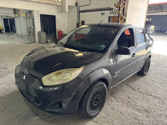 FORD FIESTA 1.6 MPI SEDAN 8V FLEX 4P MANUAL