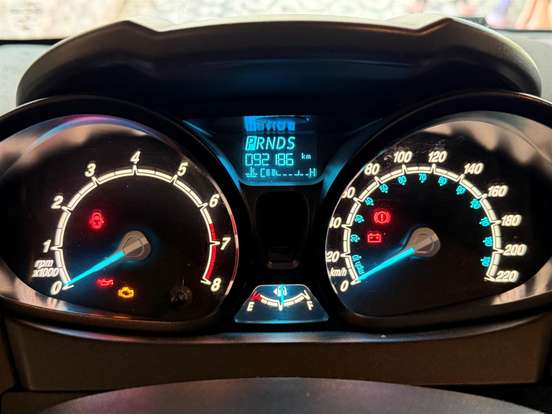 FORD-FIESTA-1.6 SEL HATCH 16V FLEX 4P POWERSHIFT FORD-FIESTA-2015