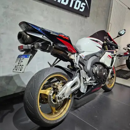 HONDA-CBR 1000RR-2007