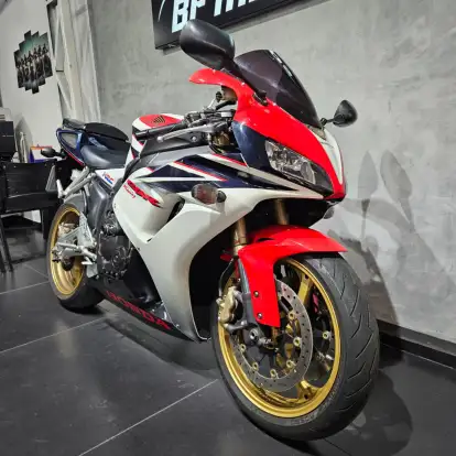 HONDA-CBR 1000RR-2007