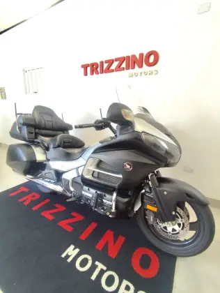 HONDA GL 1800 GOLD WING 