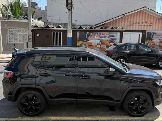 JEEP-COMPASS-2.0 16V FLEX NIGHT EAGLE AUTOMÁTICO JEEP-COMPASS-2018
