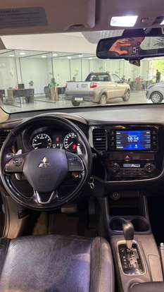 MITSUBISHI-OUTLANDER-2.0 16V GASOLINA 4P AUTOMÁTICO MITSUBISHI-OUTLANDER-2015