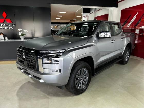MITSUBISHI TRITON 2.4 BITURBO DIESEL CD HPE 4X4 AUTOMÁTICO