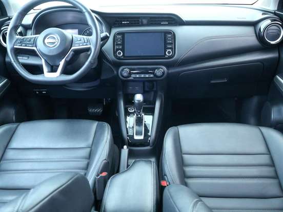 NISSAN-KICKS-2023