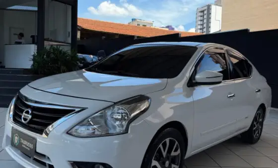 NISSAN VERSA 1.6 16V FLEXSTART UNIQUE 4P MANUAL