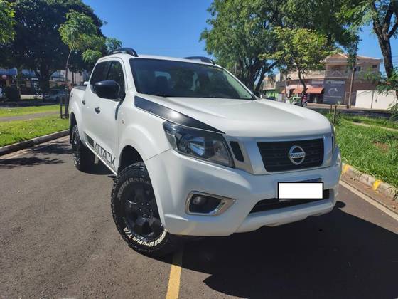 NISSAN FRONTIER 2.3 16V TURBO DIESEL ATTACK CD 4X4 AUTOMÁTICO