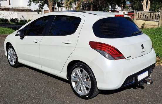 PEUGEOT-308-2015