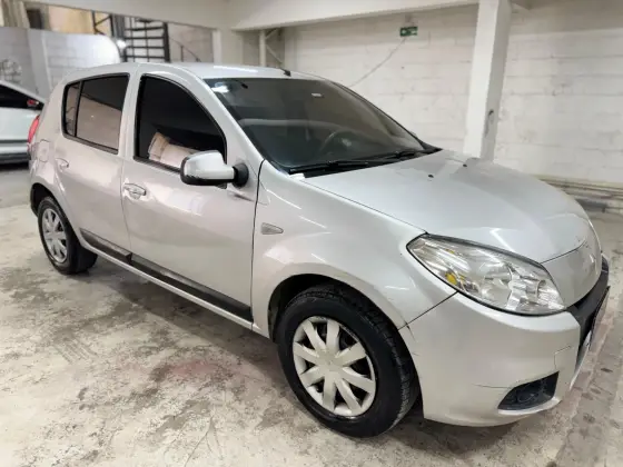 RENAULT SANDERO 1.0 EXPRESSION 16V FLEX 4P MANUAL