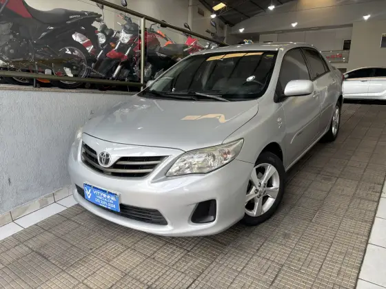 TOYOTA COROLLA 1.8 GLI 16V FLEX 4P AUTOMÁTICO