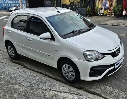 TOYOTA ETIOS 1.5 XS 16V FLEX 4P MANUAL