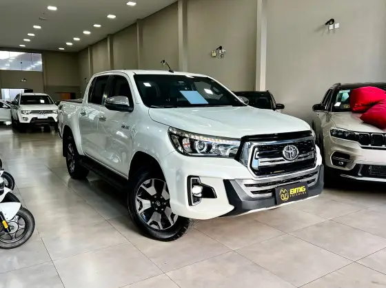 TOYOTA HILUX 2.8 SRX 4X4 CD 16V DIESEL 4P AUTOMÁTICO