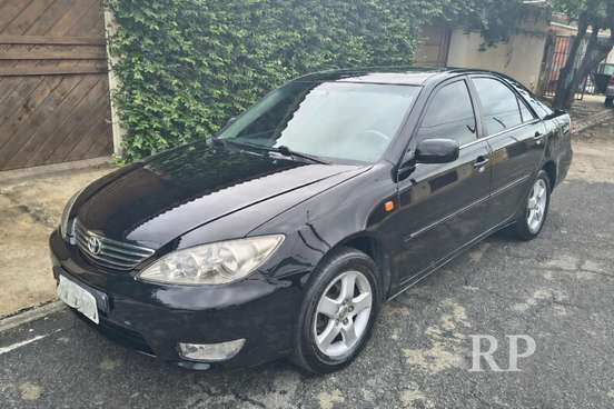 TOYOTA-CAMRY-3.0 XLE V6 24V GASOLINA 4P AUTOMÁTICO TOYOTA-CAMRY-2005