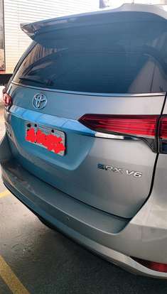 TOYOTA-HILUX SW4-4.0 SRX 4X4 7 LUGARES V6 24V GASOLINA 4P AUTOMÁTICO TOYOTA-HILUX SW4-2016