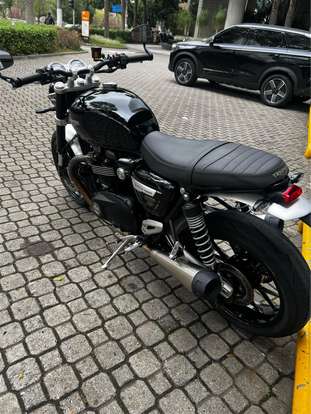 TRIUMPH-SPEED TWIN-2022