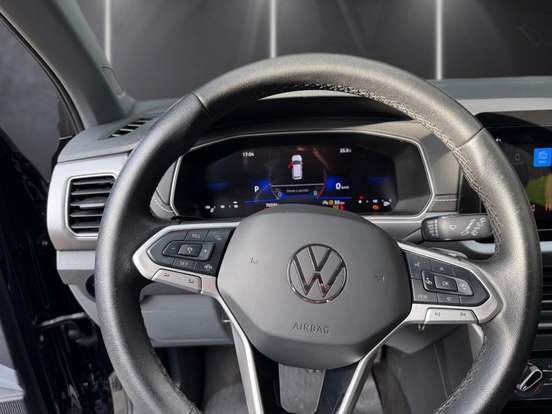 VOLKSWAGEN-T-CROSS-1.0 200 TSI TOTAL FLEX AUTOMÁTICO VOLKSWAGEN-T-CROSS-2024