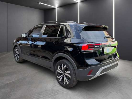 VOLKSWAGEN-T-CROSS-2024