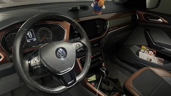 VOLKSWAGEN T-CROSS 1.0 200 TSI TOTAL FLEX COMFORTLINE AUTOMÁTICO